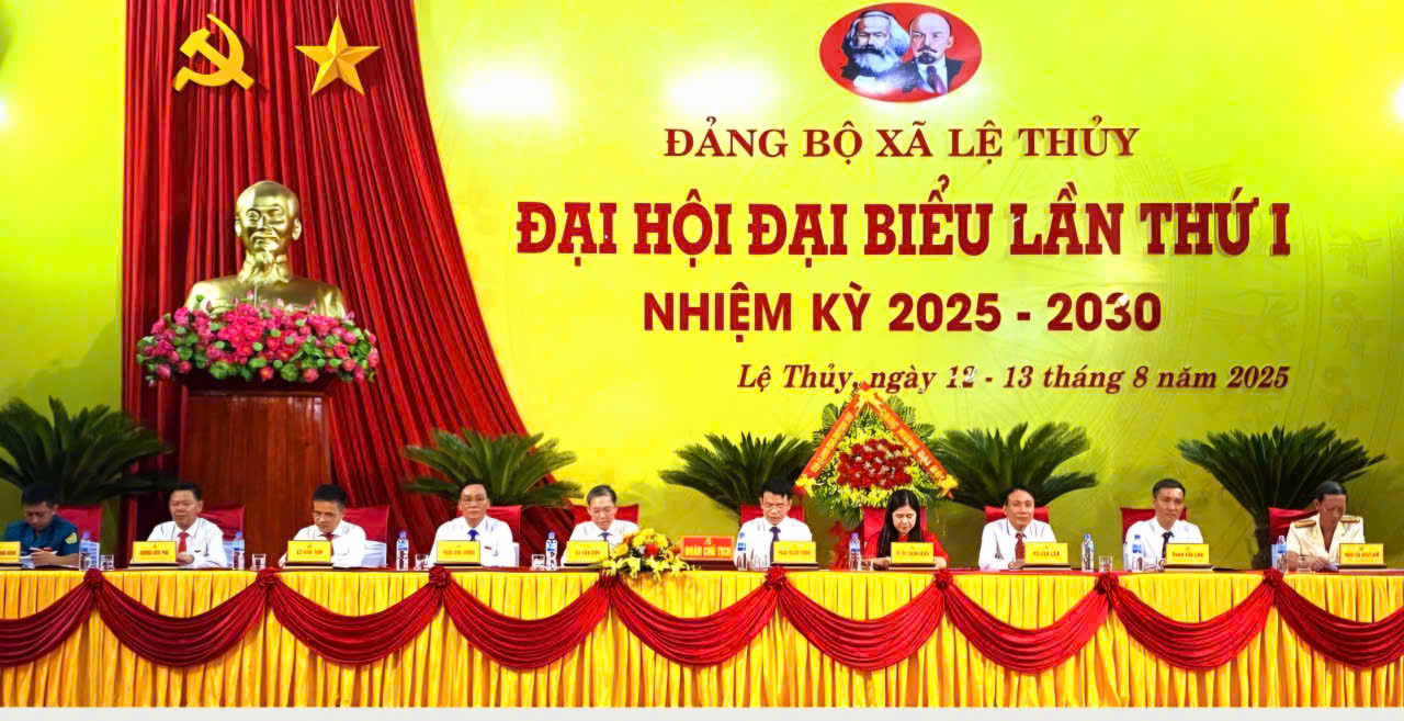 Đoàn Chủ tịch điều hành đại hội